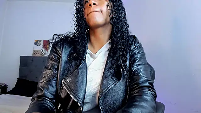 Snapshot of Ellie_Alves chatting on October 7, 2025, 2:14 pm Ellie Alves online show from October 7, 2025, 2:14 pm