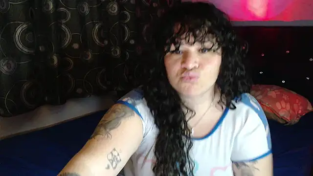 Snapshot of ANGELIQUE_KLANE chatting on February 25, 2026, 5:00 pm ANGELIQUE KLANE online show from February 25, 2026, 5:00 pm