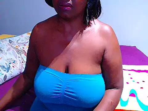 Snapshot of BootyliciousAssxxx chatting on December 4, 2024, 12:19 am BootyliciousAssxxx online show from December 4, 2024, 12:19 am