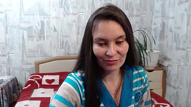 GinaQSoul online show from December 16, 2024, 7:32 pm