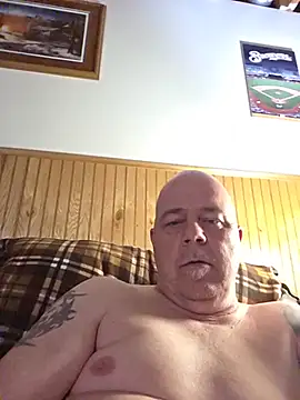 Snapshot of horny4you1 chatting on May 30, 2026, 2:08 am horny4you1 online show from May 30, 2026, 2:08 am