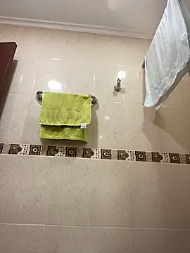 Fancyxlove online show from November 28, 2025, 12:41 pm