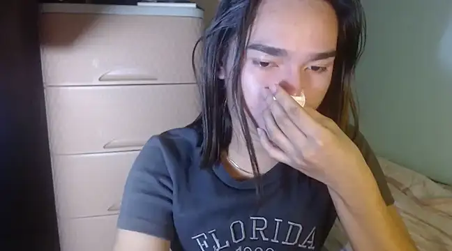 Snapshot of CasandraDiaz chatting on January 20, 2025, 12:04 am CasandraDiaz online show from January 20, 2025, 12:04 am