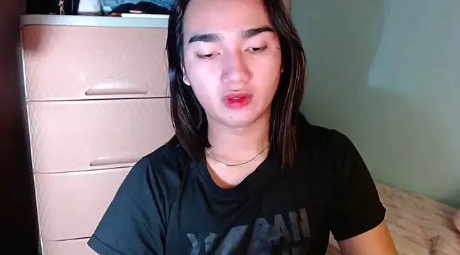 Snapshot of CasandraDiaz chatting on January 21, 2025, 3:48 am CasandraDiaz online show from January 21, 2025, 3:48 am