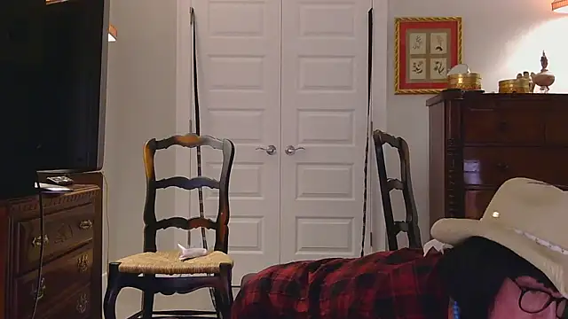 HelloKittyLapDog online show from February 13, 2026, 5:58 am