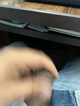 Snapshot of kavilv69fuck chatting on December 12, 2024, 5:42 am kavilv69fuck online show from December 12, 2024, 5:42 am