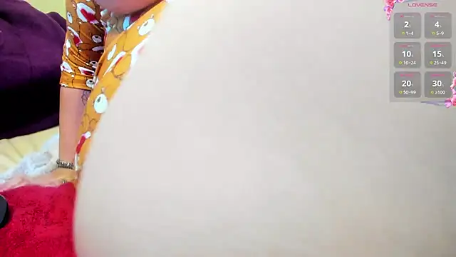 DomPanther69 online show from June 25, 2026, 5:12 am