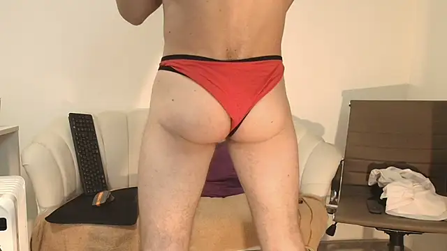 MauroTwin online show from December 13, 2025, 7:53 pm