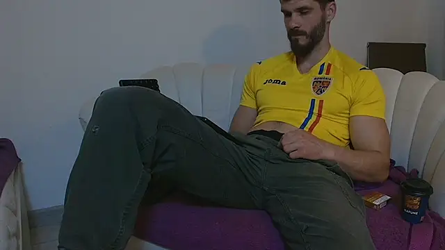 MauroTwin online show from April 7, 2026, 6:08 pm