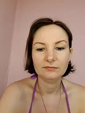 Stella QueenNr1 online show from September 21, 2025, 8:10 pm