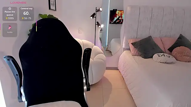 AmyWood online show from March 11, 2026, 7:31 pm