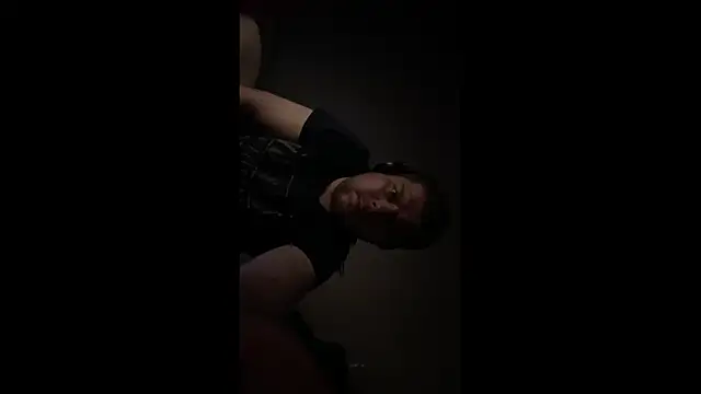 Czechyoungboy online show from December 22, 2025, 1:57 am