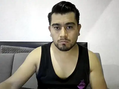 youmanhorny online show from July 16, 2026, 3:01 am