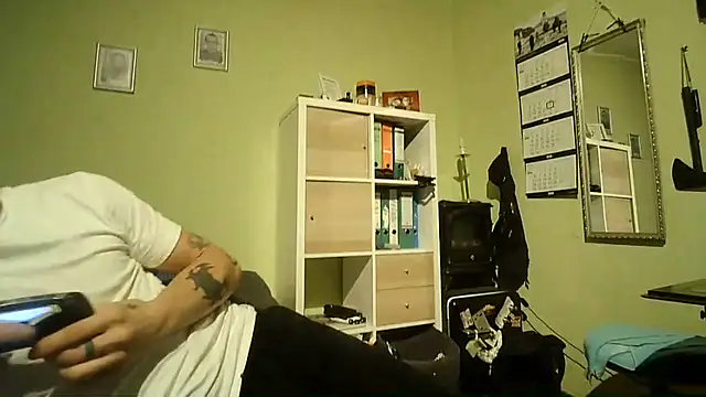 NiceHunter89 online show from May 26, 2026, 8:49 pm