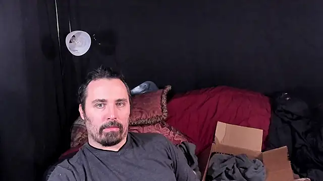 Metalstud online show from November 28, 2025, 8:33 pm