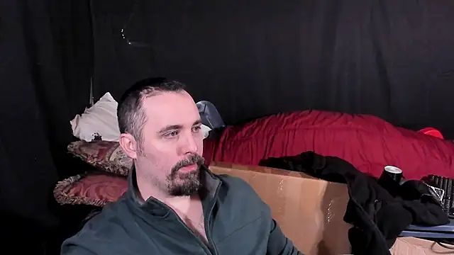 Metalstud online show from January 14, 2026, 5:51 pm