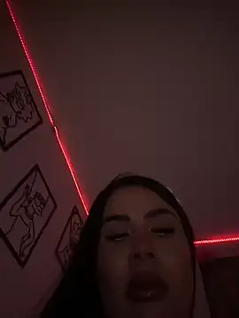 Emma Brown 12 online show from February 10, 2026, 9:08 pm