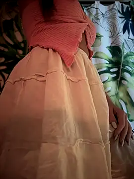 LilliThelo online show from November 10, 2025, 3:05 am