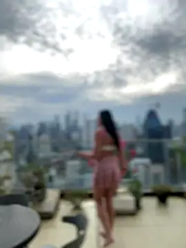 LilliThelo online show from January 6, 2026, 12:58 am