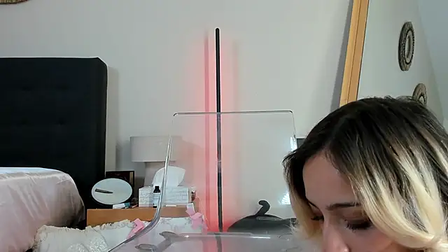 mazekyn online show from March 20, 2025, 11:23 pm