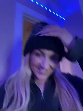 LittleMissEeve online show from February 20, 2025, 1:46 am