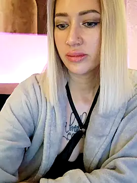 Snapshot of Fuck-Gina chatting on February 7, 2026, 2:48 am Fuck-Gina online show from February 7, 2026, 2:48 am