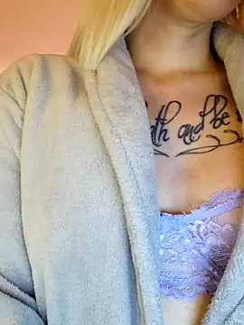 Snapshot of Fuck-Gina chatting on February 14, 2026, 11:12 pm Fuck-Gina online show from February 14, 2026, 11:12 pm