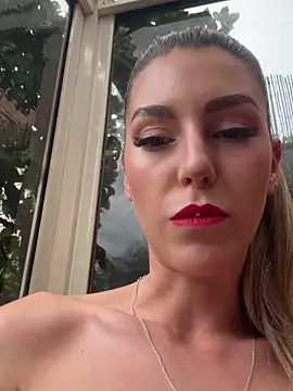 nicole 98 online show from April 14, 2026, 2:01 pm