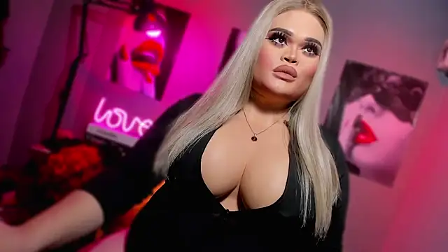 KarolinaThompson online show from October 11, 2025, 8:40 pm