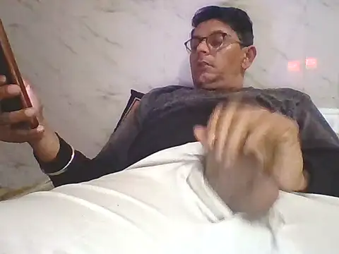 Snapshot of Kumarjay330 chatting on February 8, 2026, 5:27 pm Kumarjay330 online show from February 8, 2026, 5:27 pm