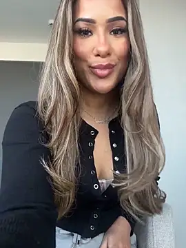 Cocobabexxx online show from March 1, 2026, 10:17 am