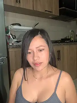 samanthaa  online show from September 25, 2025, 1:42 am