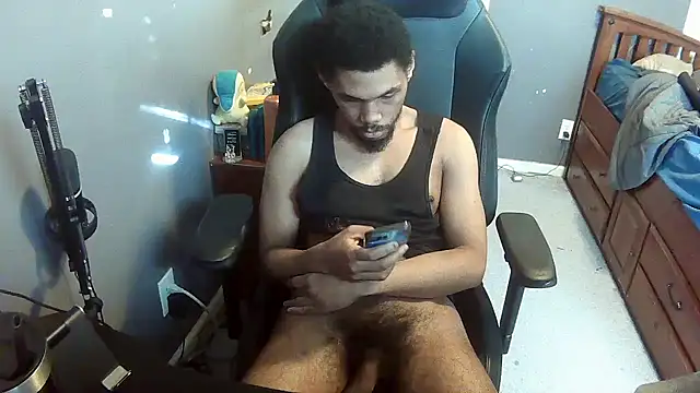 Neovergil0 online show from November 17, 2025, 7:41 pm