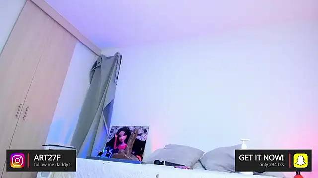 Ariana lopezz online show from February 13, 2026, 9:16 am