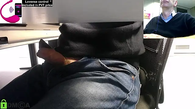 Snapshot of pliko chatting on February 7, 2025, 2:26 pm pliko online show from February 7, 2025, 2:26 pm