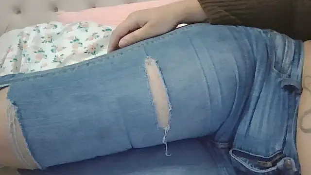 beautylovess online show from February 19, 2026, 1:12 am