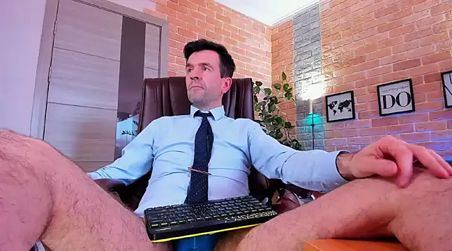 Snapshot of SteveTiger chatting on March 4, 2025, 12:22 pm SteveTiger online show from March 4, 2025, 12:22 pm