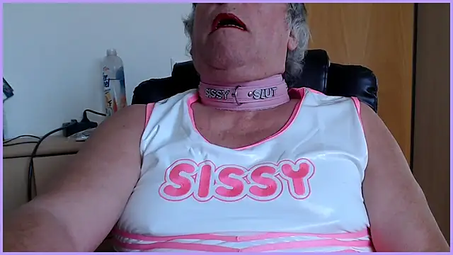 Snapshot of Sissygera chatting on September 23, 2025, 3:04 pm Sissygera online show from September 23, 2025, 3:04 pm