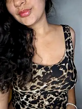 blerstefan1 online show from February 12, 2025, 10:03 am