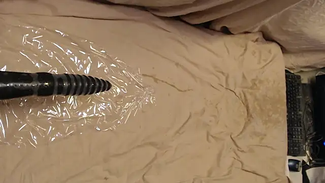 Snapshot of Ylvis88 chatting on January 21, 2025, 8:32 pm Ylvis88 online show from January 21, 2025, 8:32 pm