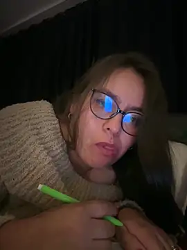 Snapshot of Ixchel_Anaid chatting on March 15, 2026, 4:07 am Ixchel Anaid online show from March 15, 2026, 4:07 am