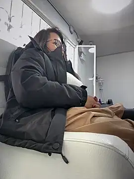 Snapshot of Ixchel_Anaid chatting on April 13, 2026, 12:43 pm Ixchel Anaid online show from April 13, 2026, 12:43 pm