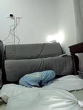 estrella tasty online show from April 12, 2026, 4:17 am