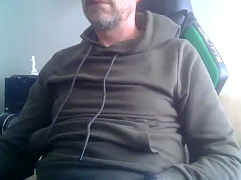 Snapshot of boran34 chatting on May 1, 2026, 3:05 pm boran34 online show from May 1, 2026, 3:05 pm