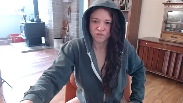 Snapshot of MarcyJones chatting on January 19, 2025, 4:04 pm MarcyJones online show from January 19, 2025, 4:04 pm