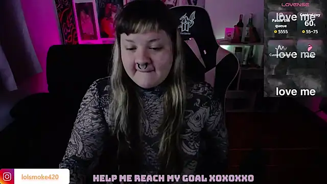 Snapshot of Bdsm_and_fries chatting on June 6, 2026, 2:33 pm Bdsm and fries online show from June 6, 2026, 2:33 pm