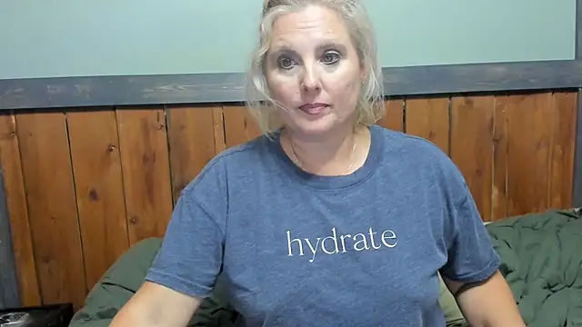 Snapshot of lisaxlovexxx chatting on September 21, 2025, 3:41 am lisaxlovexxx online show from September 21, 2025, 3:41 am