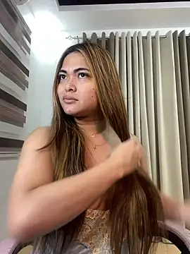 Snapshot of Bombshell_Ashy chatting on January 13, 2025, 7:21 pm Bombshell Ashy online show from January 13, 2025, 7:21 pm