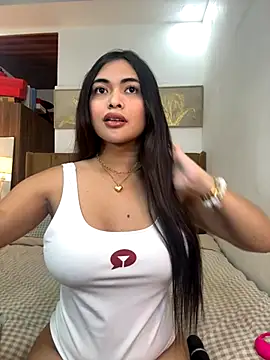 Snapshot of Bombshell_Ashy chatting on November 25, 2025, 9:59 pm Bombshell Ashy online show from November 25, 2025, 9:59 pm