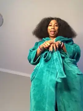 CurvyDesire1 online show from April 16, 2026, 6:03 am